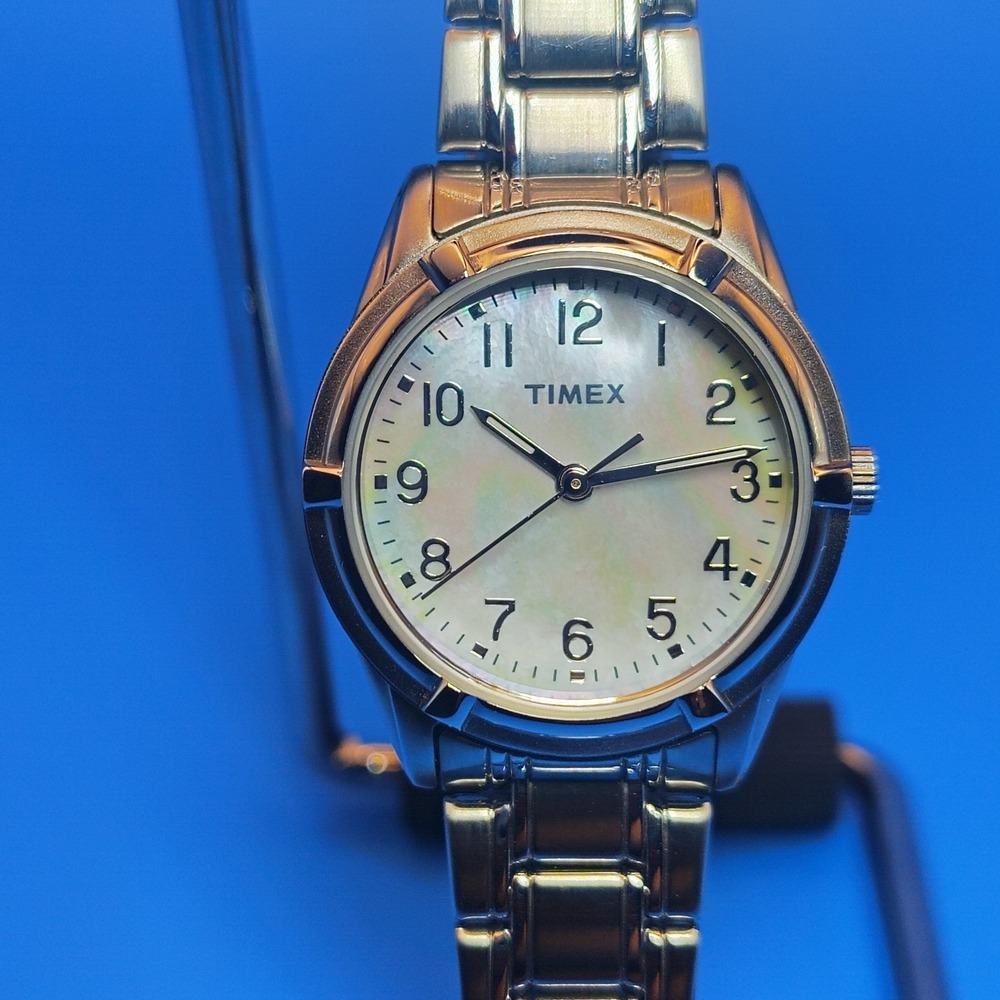 2017 Timex Easy Reader Genuine Mother of Pearl 27mm Women's Quartz Dress Watch